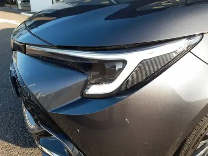 Photo 18 Toyota Corolla  Hybride 140ch