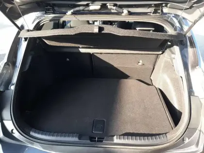 Photo 14 Toyota Corolla  Hybride 140ch