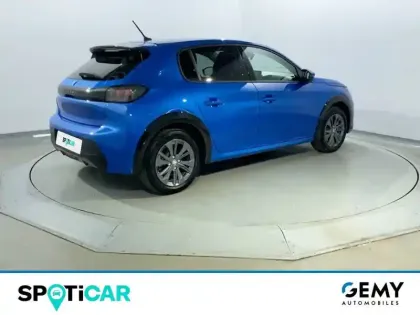 Photo 13 Peugeot 208  Electrique 50 kWh 136ch