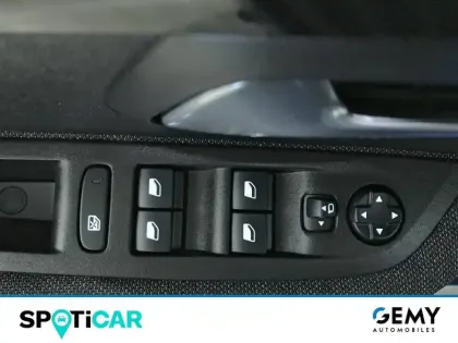 Photo 12 Peugeot 208  Electrique 50 kWh 136ch