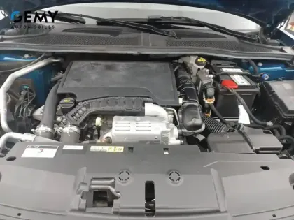 Photo 30 Peugeot 408  PureTech 130 ch S&S EAT8