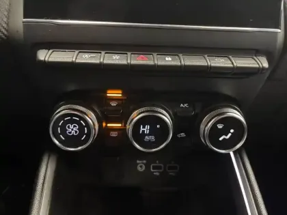 Photo 68 Renault Clio  TCe 100