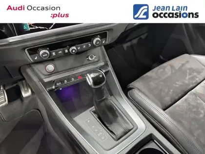 Photo 12 Audi RS Q3  2.5 TFSI 400 ch S tronic 7