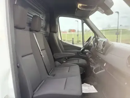 Photo 7 Mercedes Sprinter  FGN 317 CDI 37 3.5T RWD