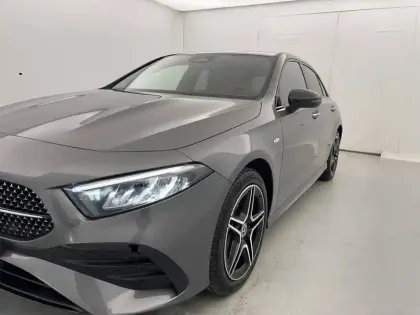 Photo 100 Mercedes Classe A  250 e Hybrid EQ 8G-DCT