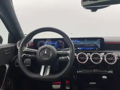 Photo 55 Mercedes Classe A  250 e Hybrid EQ 8G-DCT