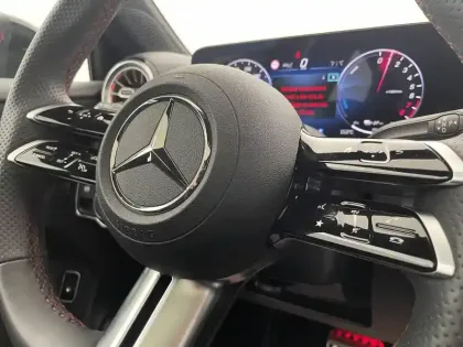 Photo 24 Mercedes Classe A  250 e Hybrid EQ 8G-DCT