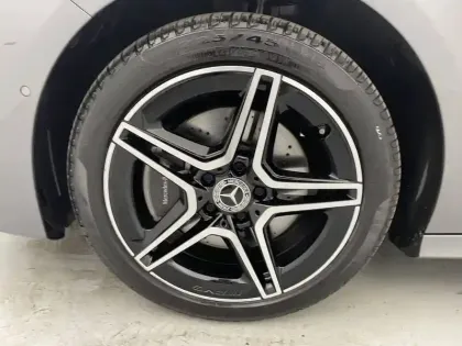 Photo 17 Mercedes Classe A  250 e Hybrid EQ 8G-DCT