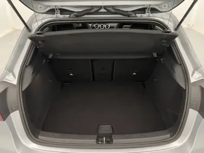 Photo 13 Mercedes Classe A  180 d 8G-DCT