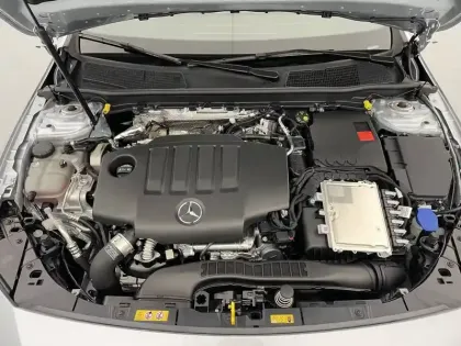 Photo 19 Mercedes Classe A  180 d 8G-DCT