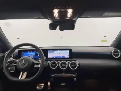 Photo 27 Mercedes Classe A  180 d 8G-DCT