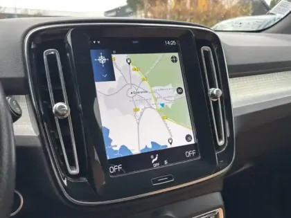 Photo 19 Volvo Xc40  D3 AdBlue 150 ch Geartronic 8