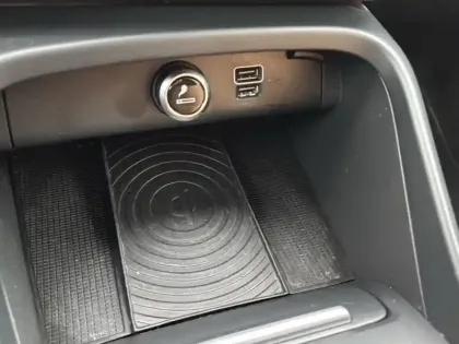 Photo 23 Volvo Xc40  D3 AdBlue 150 ch Geartronic 8