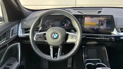 Photo 16 BMW X1  sDrive 18i 136ch DKG7