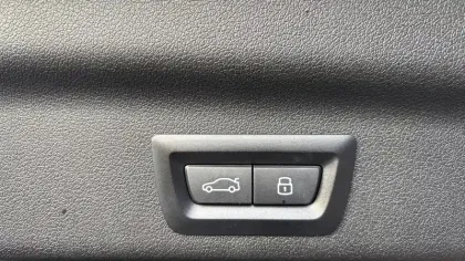 Photo 32 BMW X1  sDrive 18i 136ch DKG7