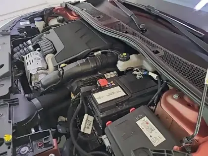 Photo 14 Peugeot 208  PureTech 100 S&S BVM6