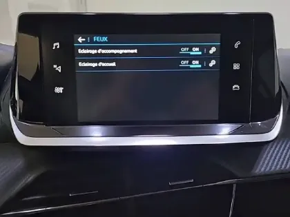 Photo 22 Peugeot 208  PureTech 100 S&S BVM6