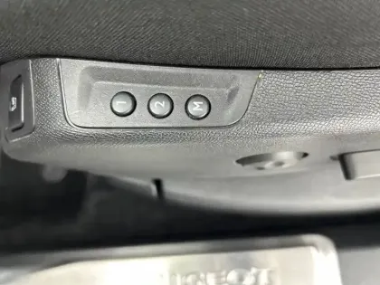 Photo 20 Peugeot 3008  Hybrid 225 e-EAT8