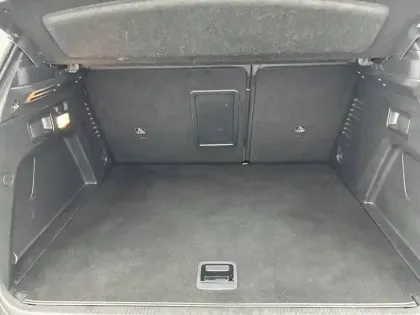 Photo 5 Peugeot 3008  Hybrid 225 e-EAT8