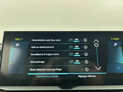 Photo 27 Peugeot 3008  Hybrid 225 e-EAT8