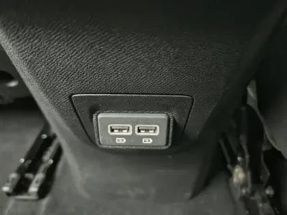 Photo 17 Peugeot 3008  Hybrid 225 e-EAT8