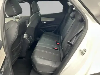 Photo 11 Peugeot 3008  Hybrid 225 e-EAT8