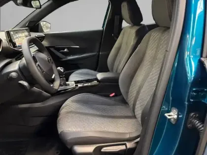 Photo 10 Peugeot 2008  100 S&S BVM6