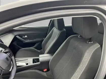 Photo 34 Peugeot 308  SW PureTech 130ch S&S EAT8