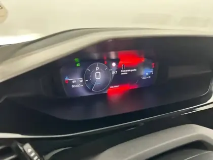 Photo 9 Peugeot 308  SW PureTech 130ch S&S EAT8