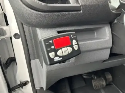 Photo 42 Peugeot Expert  FGN TOLE STANDARD BLUEHDI 145 S&S EAT8