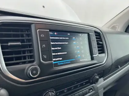 Photo 68 Peugeot Expert  FGN TOLE STANDARD BLUEHDI 145 S&S EAT8