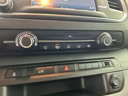 Photo 22 Peugeot Expert Gén. III Ph1 NG Asphalt 1