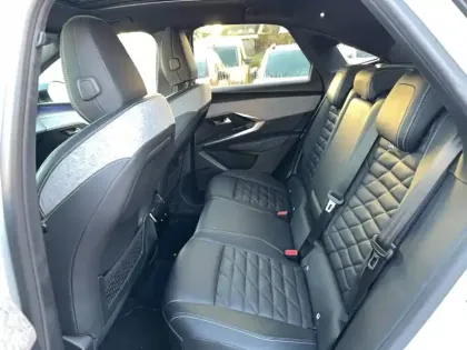 Photo 9 Peugeot 3008  Hybrid 136 e-DCS6