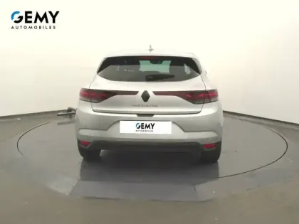 Photo 40 Renault Megane  IV Berline TCe 140 EDC