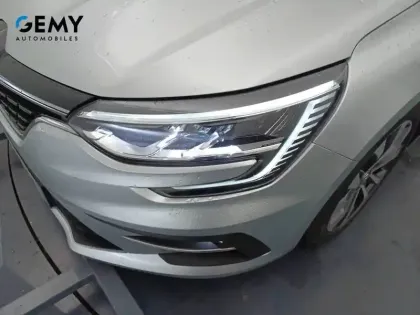 Photo 51 Renault Megane  IV Berline TCe 140 EDC