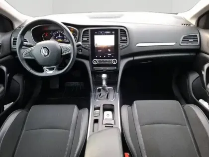 Photo 19 Renault Megane  IV Berline TCe 140 EDC