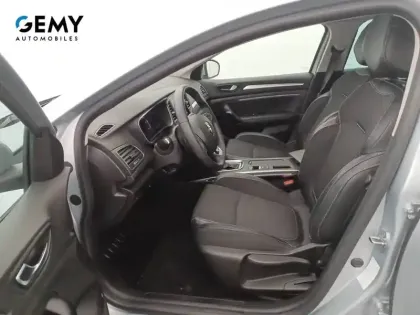 Photo 44 Renault Megane  IV Berline TCe 140 EDC