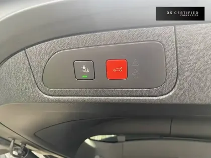 Photo 111 DS DS 7 DS7 Crossback Hybride E-Tense 225 EAT8