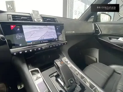 Photo 121 DS DS 7 DS7 Crossback Hybride E-Tense 225 EAT8