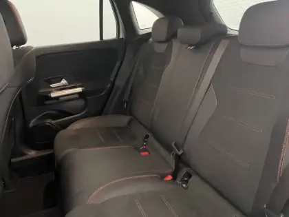 Photo 15 Mercedes GLA  250 8G-DCT 4Matic