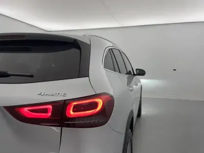 Photo 30 Mercedes GLA  250 8G-DCT 4Matic