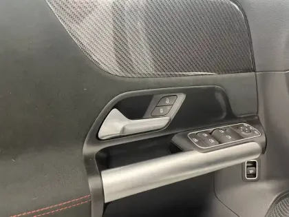 Photo 27 Mercedes GLA  250 8G-DCT 4Matic