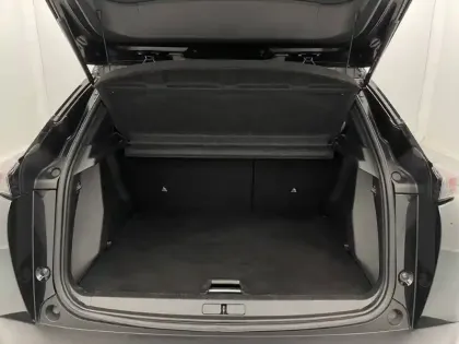 Photo 12 Peugeot 2008  PureTech 100 S&S BVM6