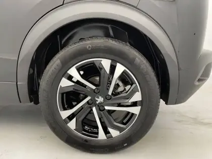 Photo 15 Peugeot 2008  PureTech 100 S&S BVM6