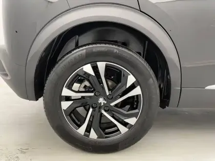 Photo 18 Peugeot 2008  PureTech 100 S&S BVM6