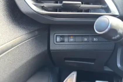 Photo 29 Peugeot 3008  Hybrid4 300 e-EAT8