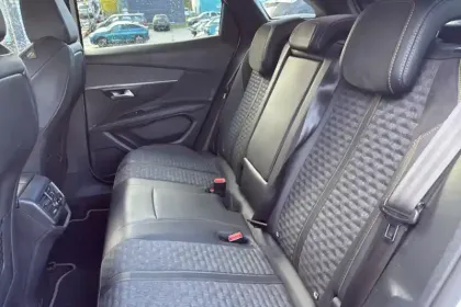 Photo 10 Peugeot 3008  Hybrid4 300 e-EAT8