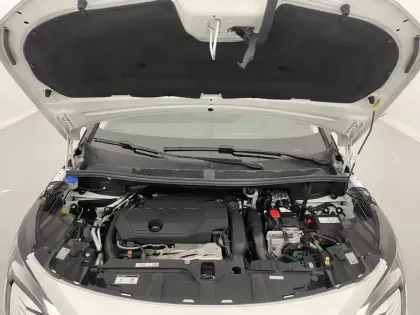 Photo 117 Peugeot 3008  Hybrid4 300 e-EAT8