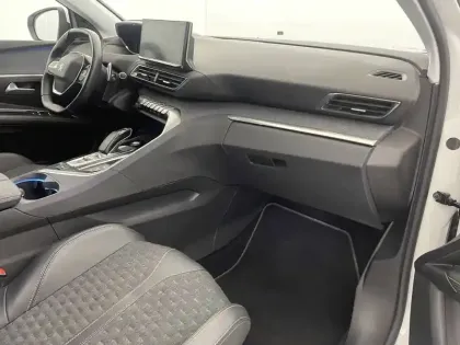 Photo 120 Peugeot 3008  Hybrid4 300 e-EAT8