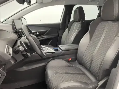 Photo 45 Peugeot 3008  Hybrid4 300 e-EAT8